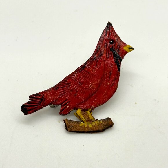 Vintage Cardinal Brooch Handcrafted Leather Birds Hand Painted - Picture 3 of 15
